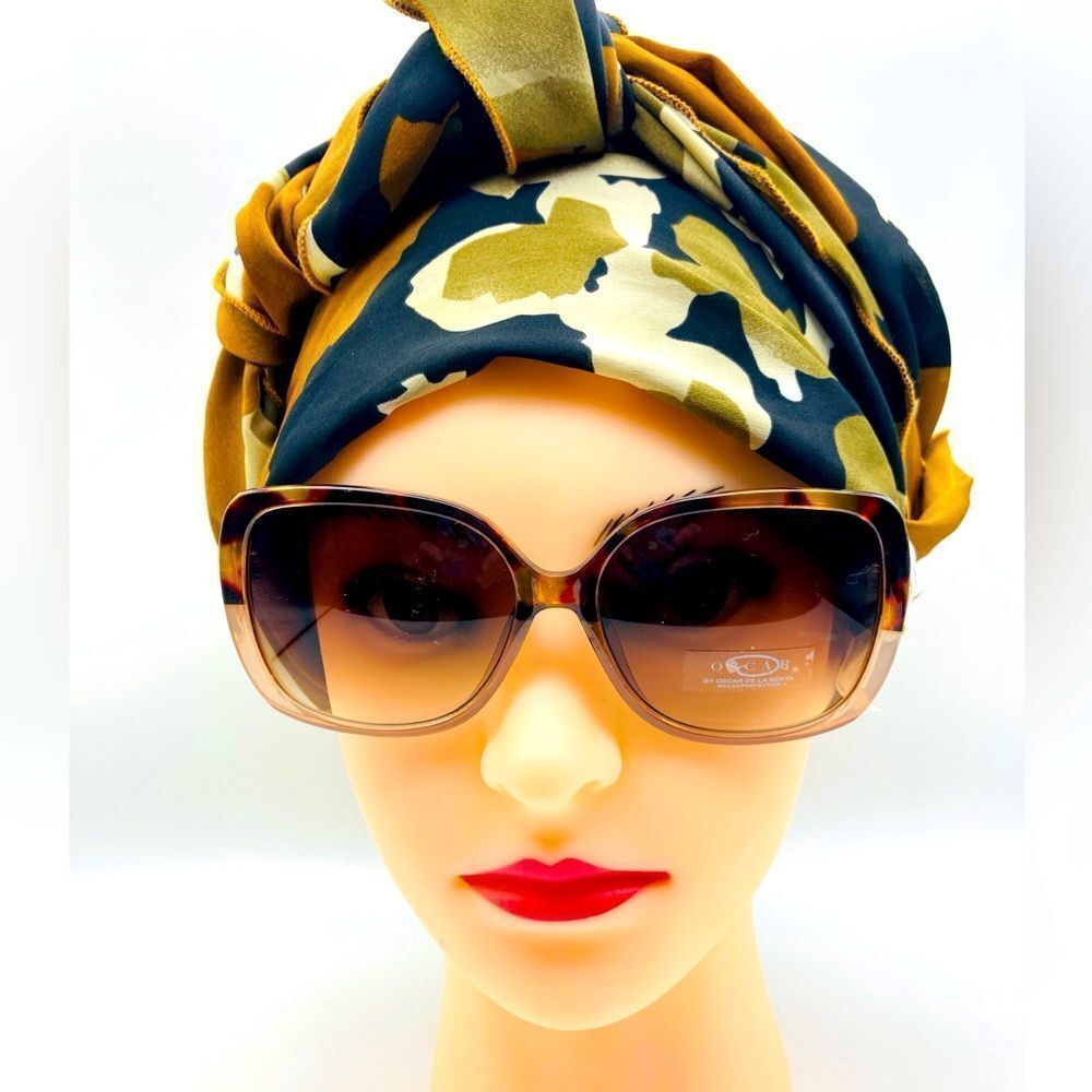 NWT Oscar de la Renta 1341 220 UV Protection Tortoise Sunglasses